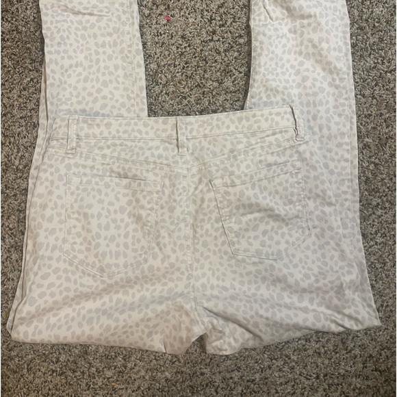LOFT White Ceetah Print Jeans Size 30/10 - Picture 4 of 4